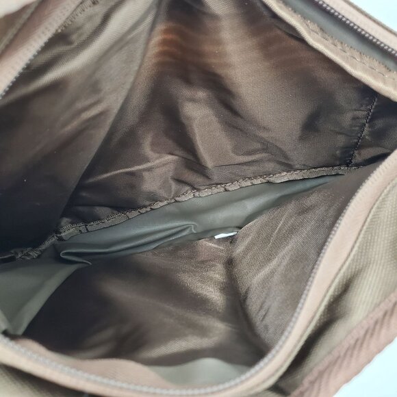 NWT Classic Equine Travel Collection Zip Up Sling One Shoulder Backpack Bag - Picture 6 of 7